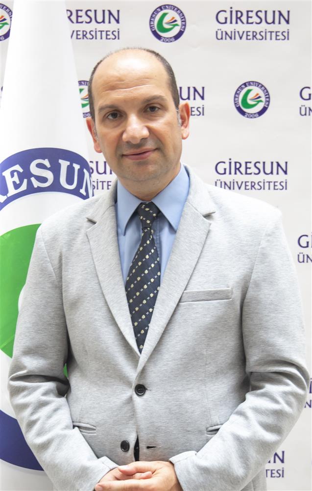 Hüseyin Özgür ÖZDEMİR